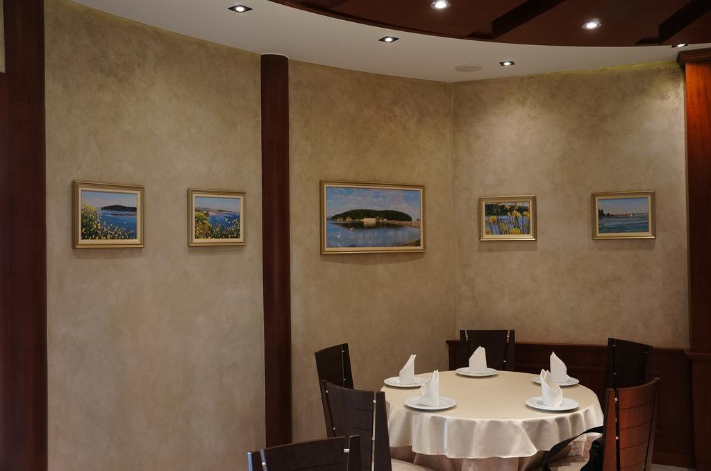 Hotel Primavera Vlore Exterior photo
